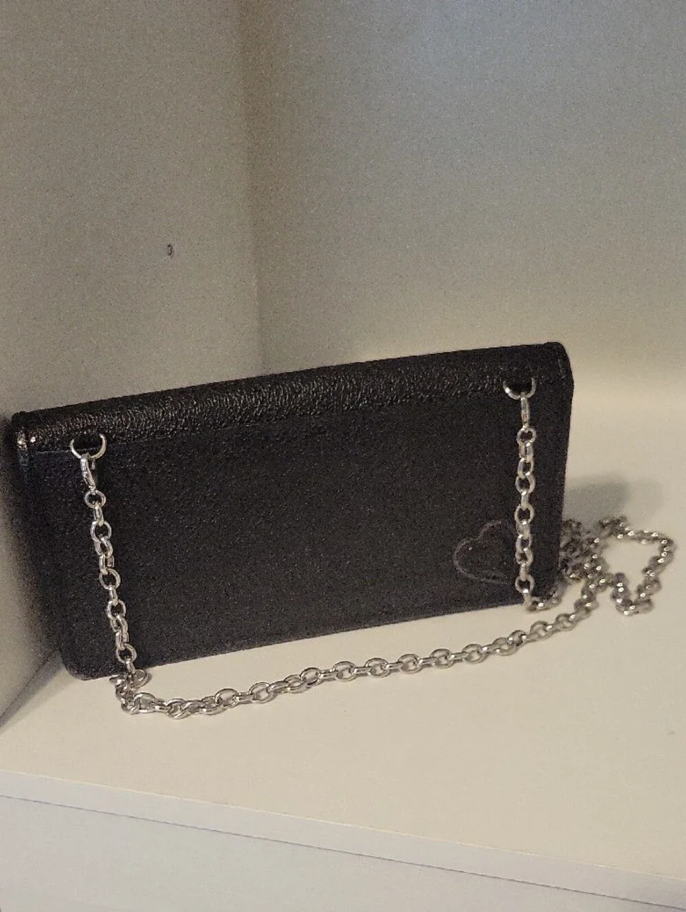 Brighton Black Bi-Fold Heart-Embossed Clutch Wallet/Crossbody removable strap